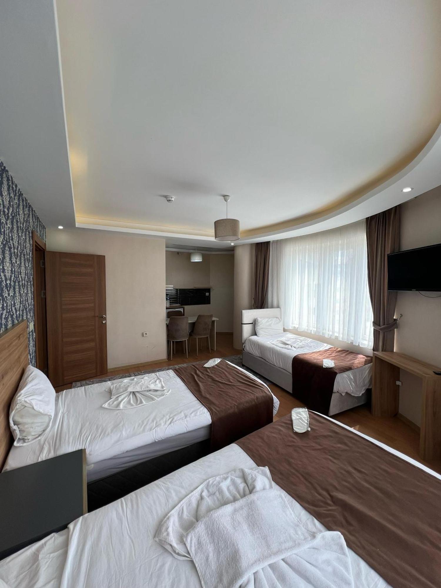 Indiana Hotel 반 외부 사진
