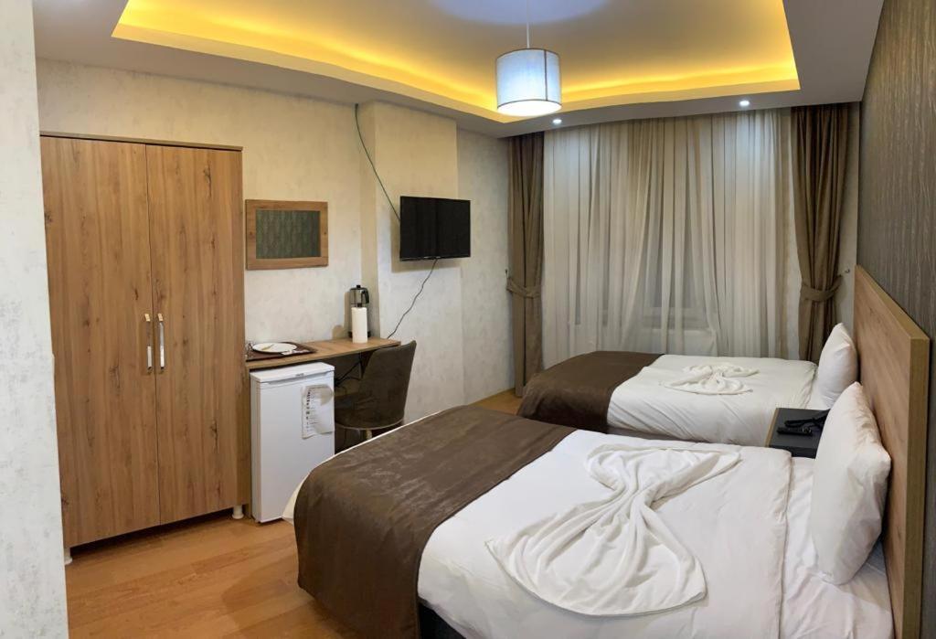 Indiana Hotel 반 외부 사진
